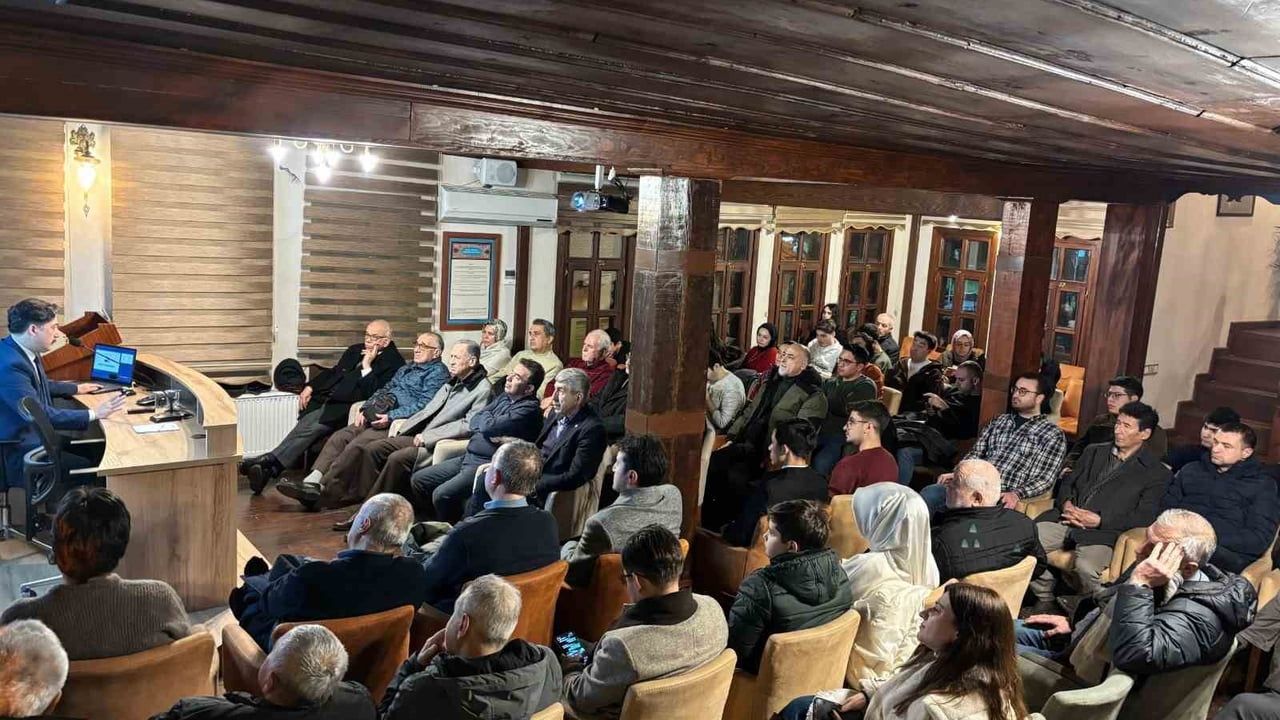 Eskişehir Türk Ocağı'nda Nüfus Mübadelesi: Prof. Dr. Volkan Marttin Anlattı