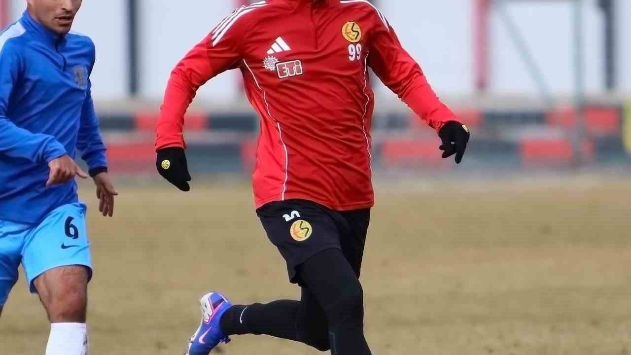 Eskişehirspor, Altay Maçı İçin Hazırlıklarını Sürdürüyor