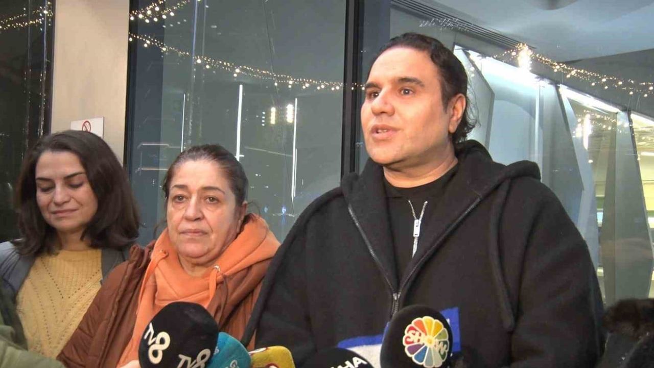 Fatih Ürek'e Hastanede Veda: Gülben Ergen ve Sevenleri Başsağlığı İçin Geldi