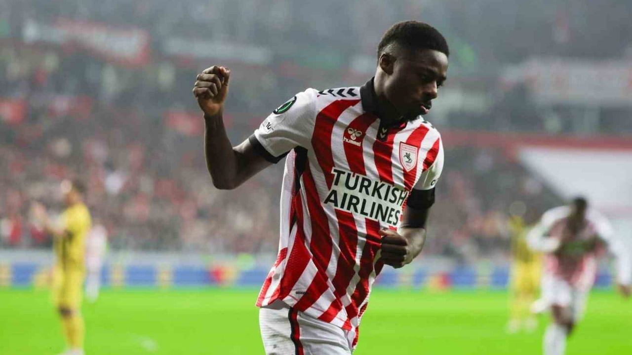 Fenerbahçe, Anthony Musaba'nın Lisansını Çıkardı