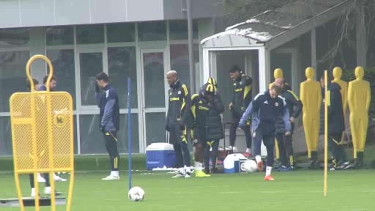 Fenerbahçe, Aston Villa Maçı Öncesi Hazırlıkları Tamamladı