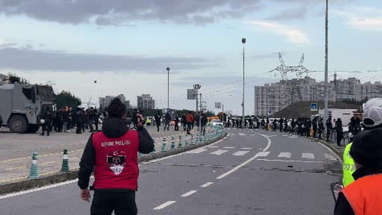 Fenerbahçe Atatürk Olimpiyat Stadyumu'na Geldi — Turkcell Süper Kupa Finali