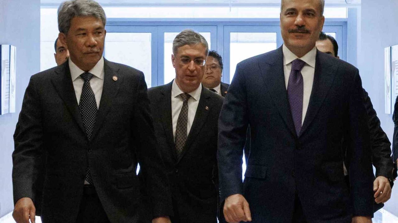 Fidan, Enver İbrahim ve Mohamed Hasan Ankara'da Görüştü