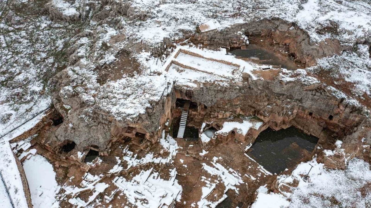 FOTONO21 Ergani Projesi: Hilar Mağaraları ve Çayönü Höyüğü Kar Altında