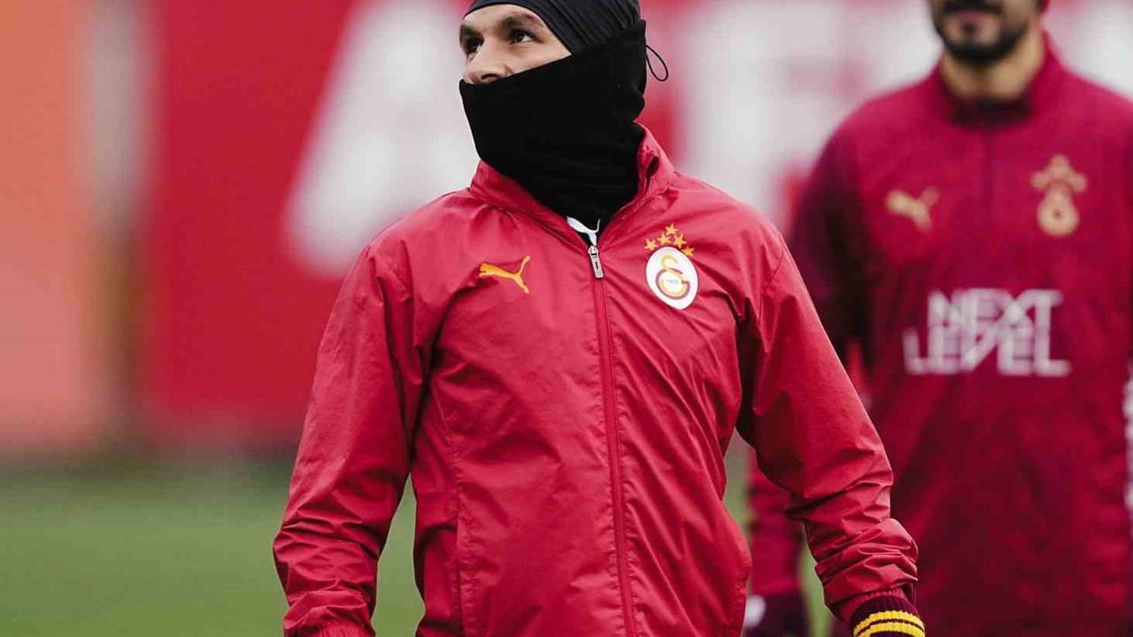 Galatasaray, Turkcell Süper Kupa Yarı Finali Öncesi Trabzonspor Hazırlıklarına Devam Etti