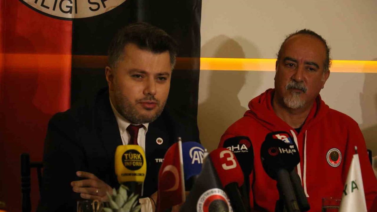 Gençlerbirliği'nden Şanal: Onyekuru takımda kalacak, Zan Zuzek transferi kapandı