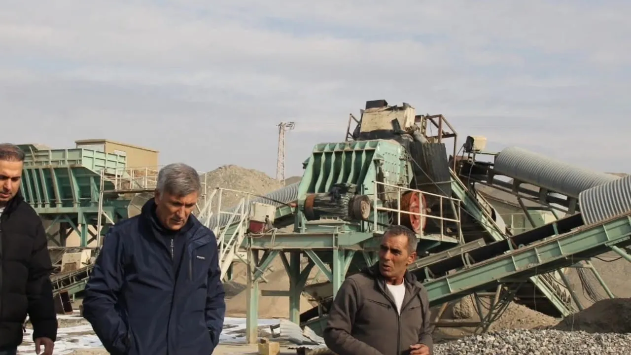 Genel Sekreter Akkuş, Iğdır İl Özel İdaresi Üretim Tesislerini İnceledi