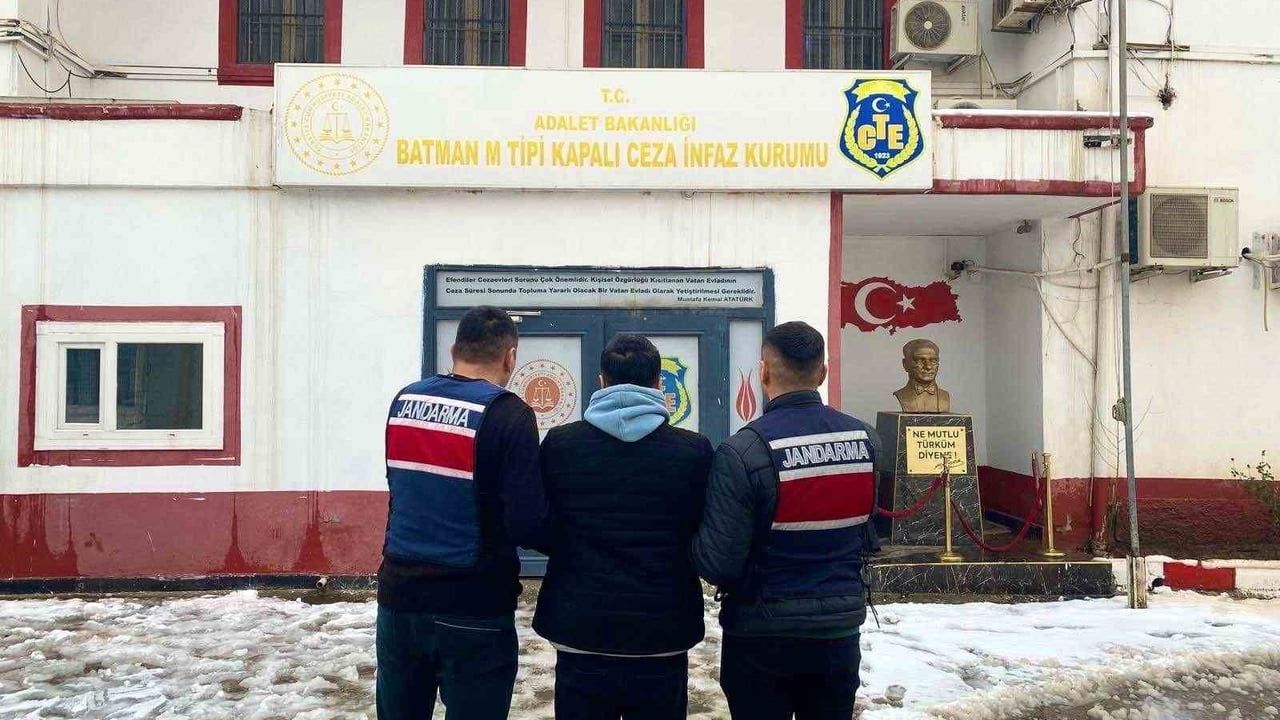 Gercüş'te Uyuşturucu Ticareti Hükümlüsü Yakalandı