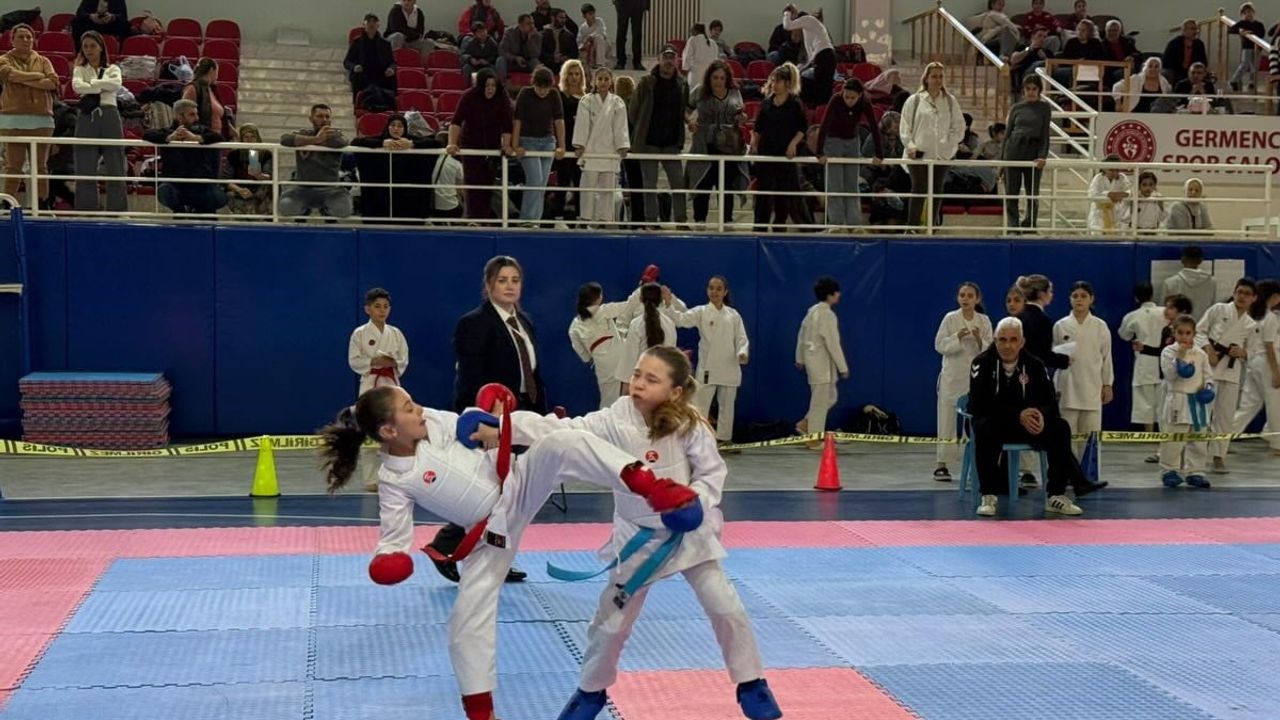 Germencik’te Minikler Tatamiye Çıktı — Karate İl Şampiyonası