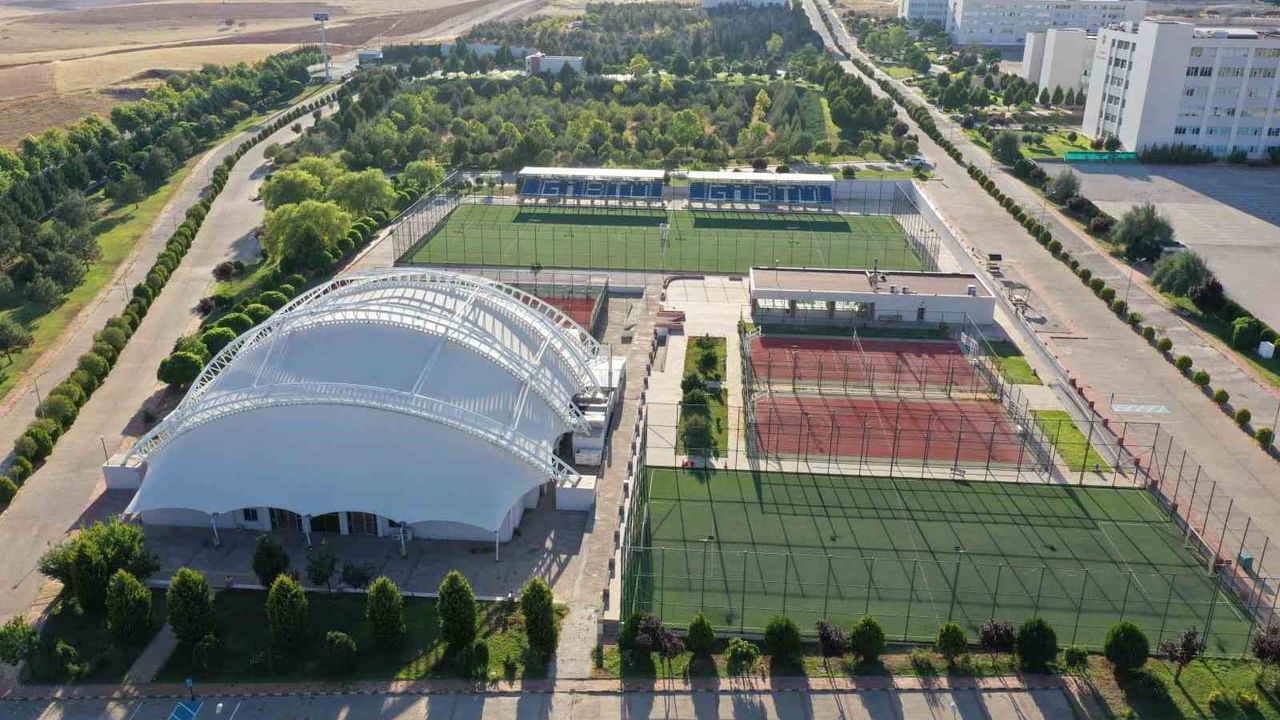 GİBTÜ, Akademik Yayın Sayısını yüzde 40 Artırdı — Uluslararası Görünürlükte Yükseliş