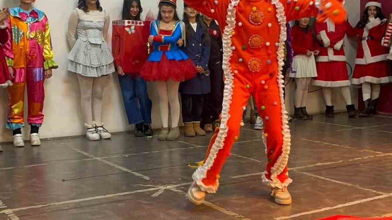 GKV Özel Ortaokulu’nda Tasarım Odaklı Yeni Yıl Etkinlikleri