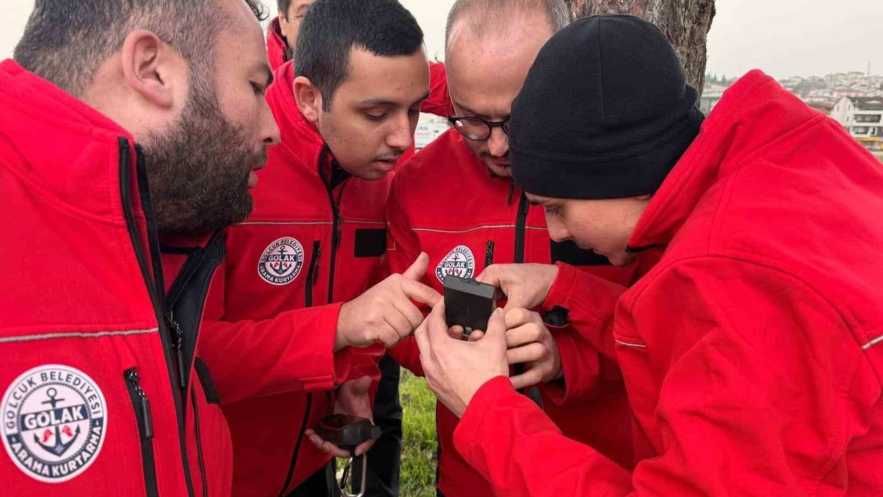 Gölcük Belediyesi Arama Kurtarma Ekibi (GÖLAK) AFAD Eğitimi Tamamladı