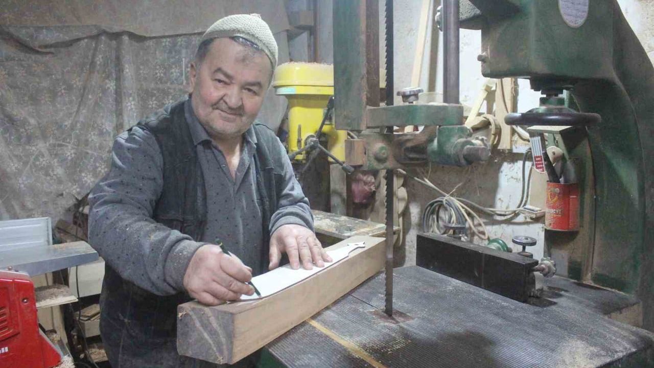 Görele'de Özgün Kemençeler: Temel Karademir'in Dekoratif Tasarımları