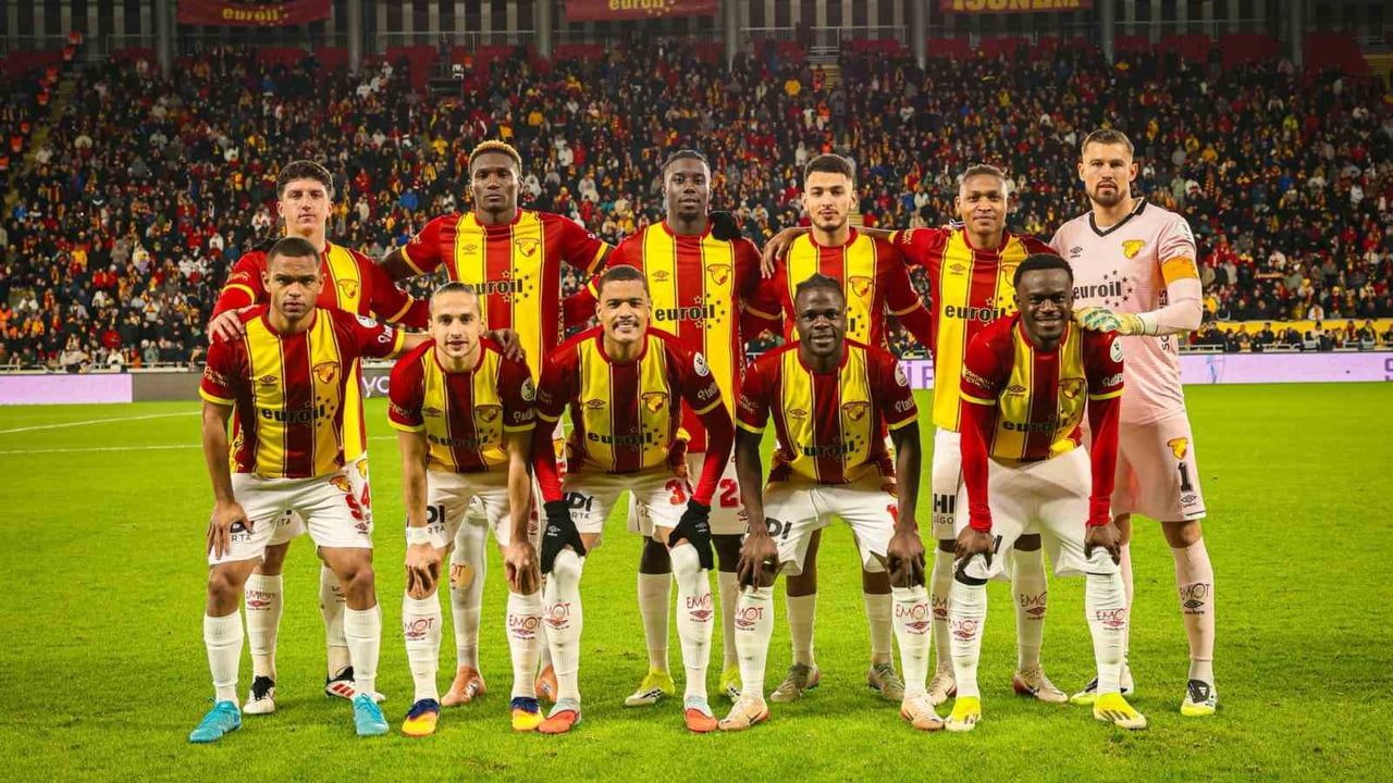 Göztepe, Çaykur Rizespor'u 3-1 Mağlup Edip Üst Üste 3. Galibiyetini Aldı