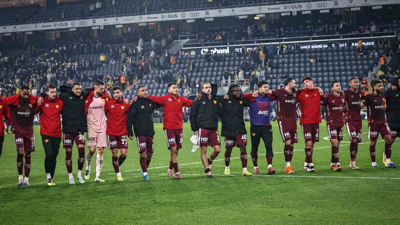 Göztepe, Kadıköy’den Kritik 1 Puanla Avrupa Umudunu Sürdürdü