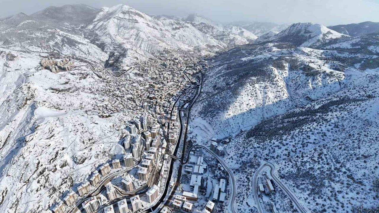 Gümüşhane'de Kar Görsel Şöleni: Süleymaniye, Kuşakkaya ve Karakaya