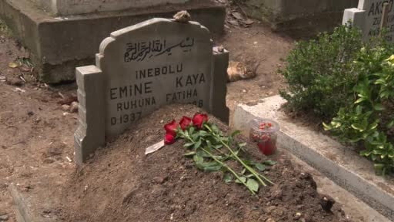 Güngören’de Öldürülen Atlas Çağlayan’ın Kabrinde Aile ve Arkadaşları Dua Etti