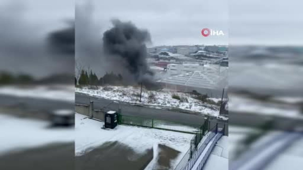 Hadımköy'de Fabrika Yangını: Nedeni Henüz Bilinmiyor