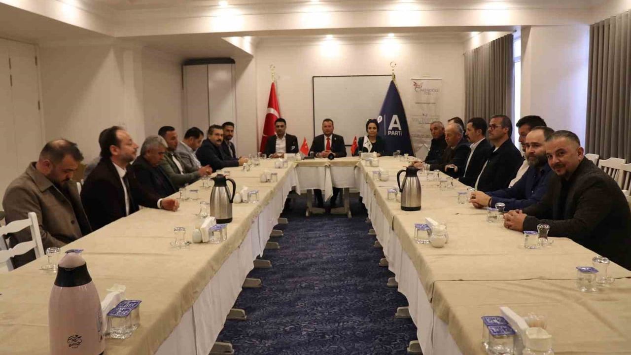 Hakan Saruhan: 'Anahtar Parti Bu Milletin Umududur' — Denizli'de Yeni Kadro Göreve Başladı