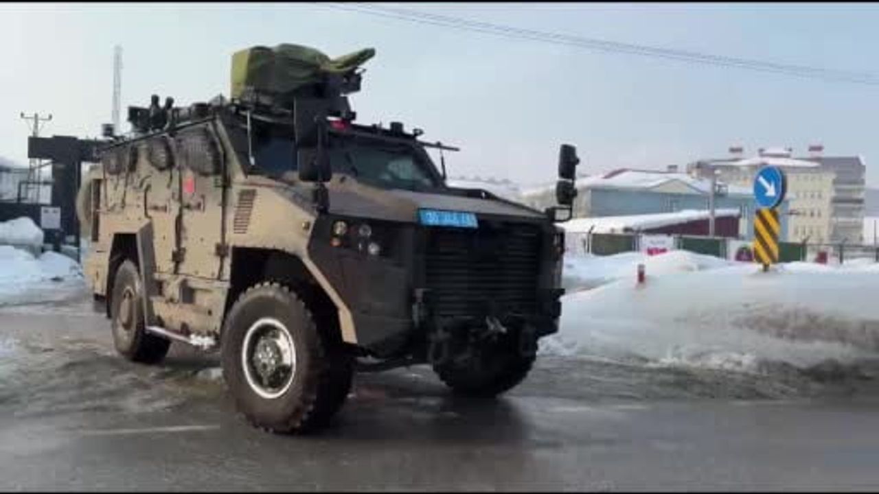 Hakkari'de 348 kg uyuşturucu ele geçirildi: 332 kg Skunk, 16 kg Metamfetamin