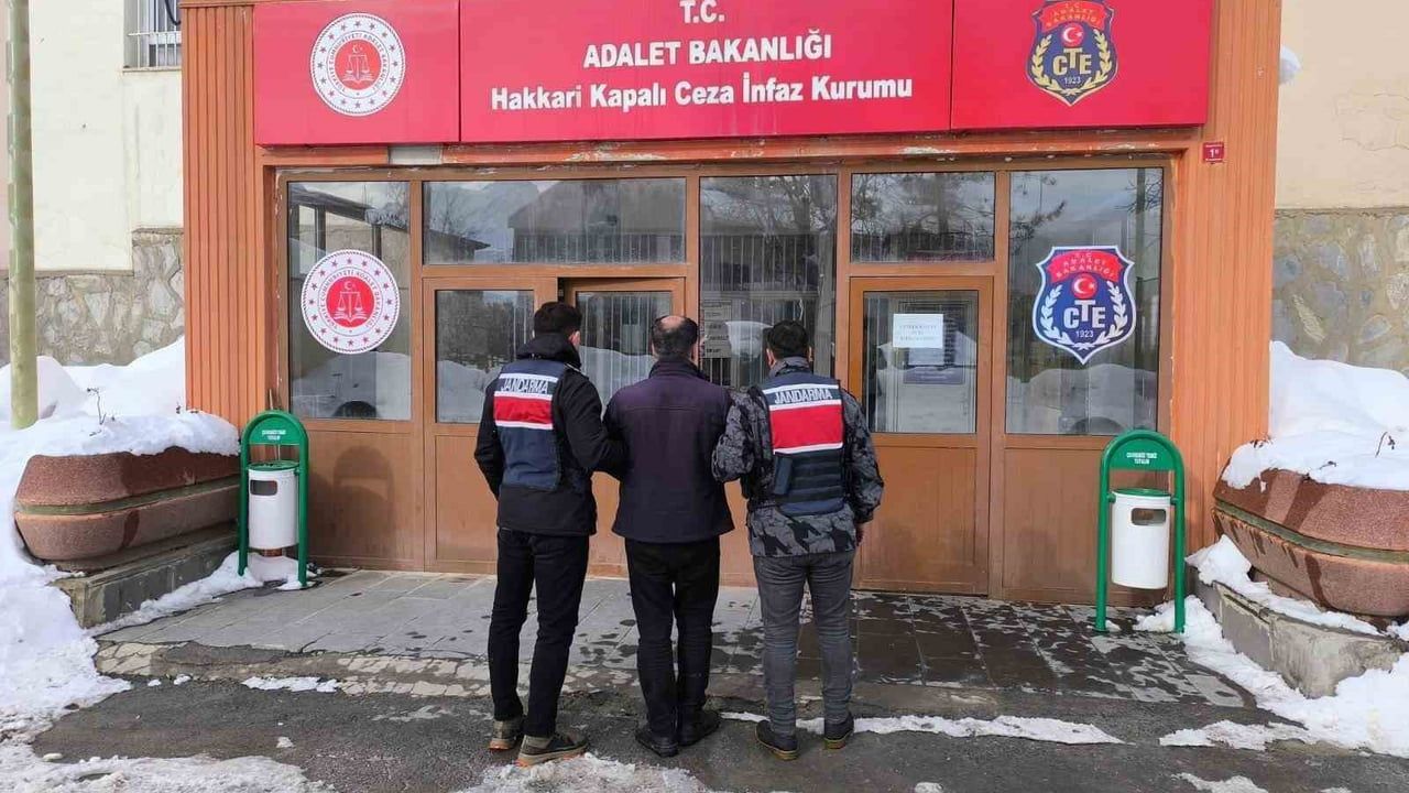 Hakkari Şemdinli'de 9 yıl 9 ay hapis cezası bulunan Ü.G. yakalandı