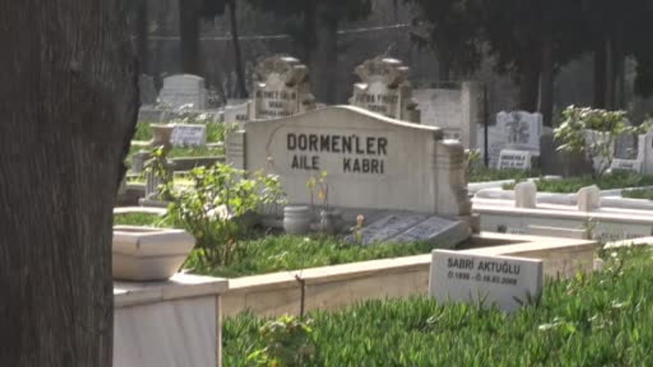 Haldun Dormen Edirnekapı Mezarlığı’nda Toprağa Verildi