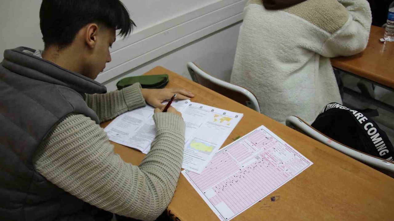 Haliliye’den Gençlere Ücretsiz Sınav Desteği