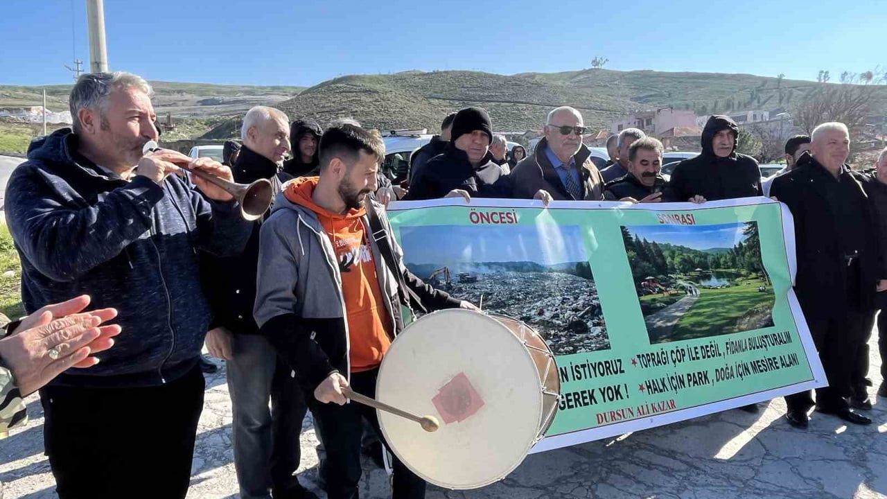 Harmandalı'da 'Çöplük Orman Olsun' çağrısı — Halk Kapatma ve Ağaçlandırma İstiyor