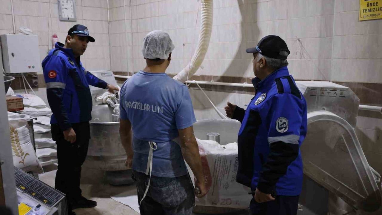 Hatay Büyükşehir Belediyesi'nden Gıda ve Fiyat Denetimi: 2 İşletmeye İdari Yaptırım