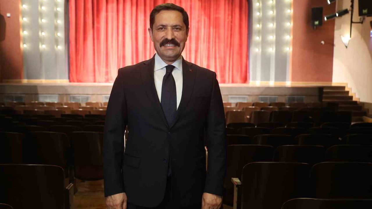 Hatay'da Tarihi Meclis Binası 200 Fore Kazıkla Aslına Uygun Yeniden İnşa Edildi