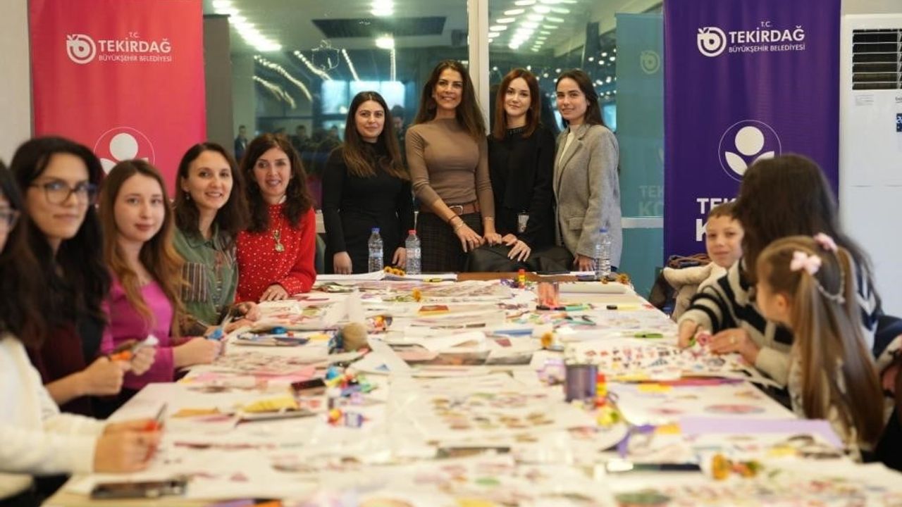 Hayal Panosu Etkinliği: Tekirdağ'da Kadınların Hedefleri Sanatla Göründü