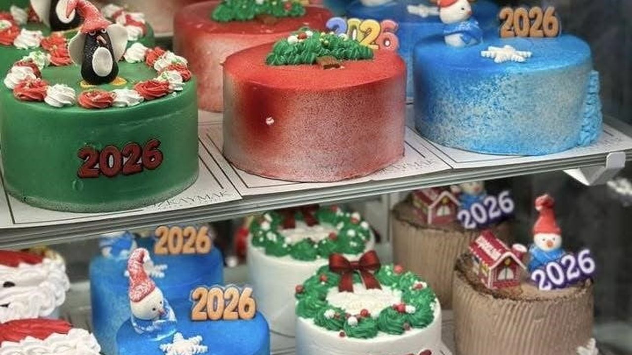 Hayrabolu'da yılbaşı pastasından altın sürprizi