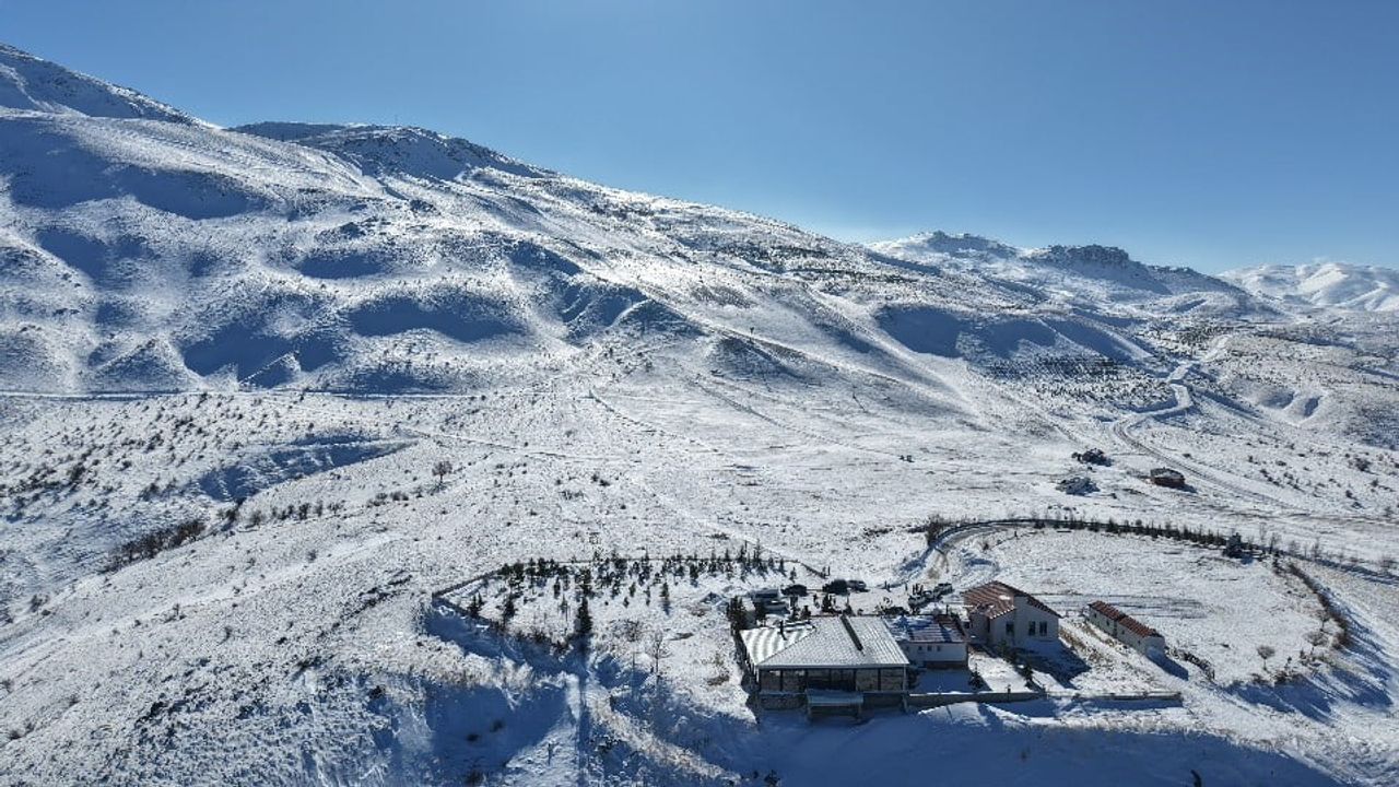 Hazarbaba Kayak Merkezi Sezonu Fırtına Nedeniyle Açamadı