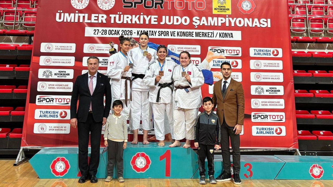 Hira Kılkış Türkiye İkincisi: Salihli Judosu Konya'da Gururlandırdı