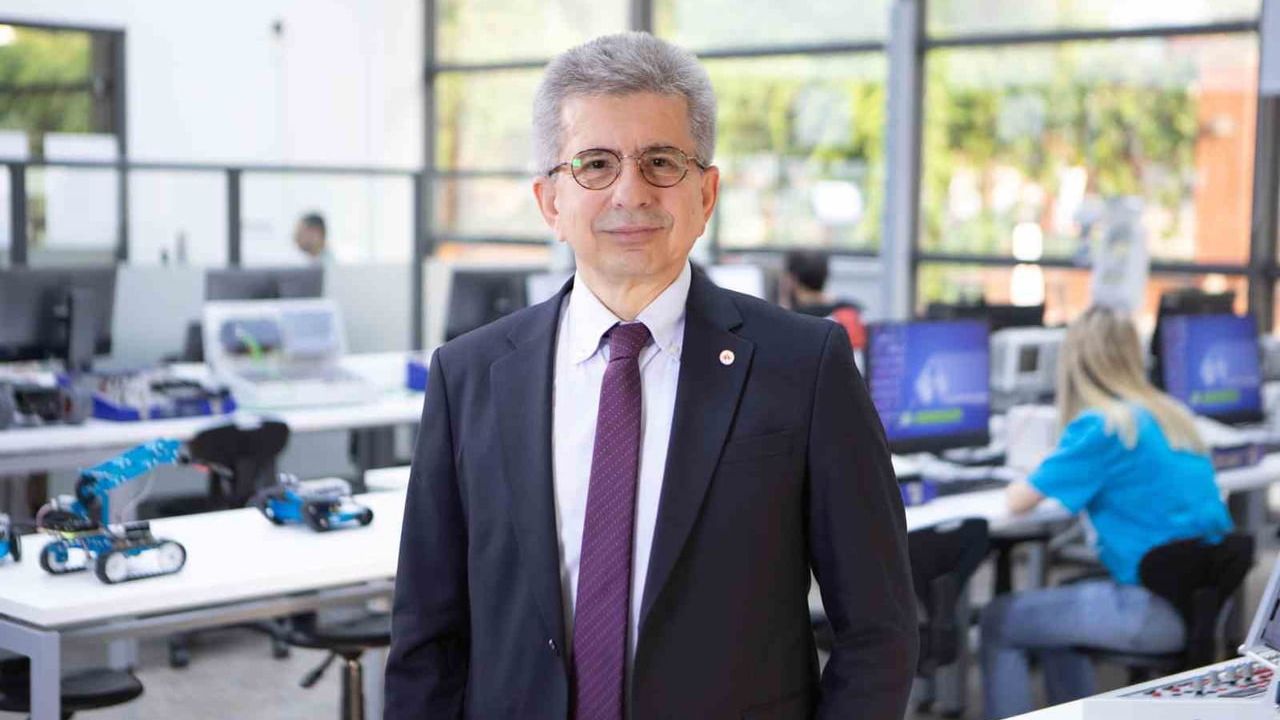 İEÜ'de Spor Yöneticiliği Sertifika Programı 19 Ocak'ta başlıyor