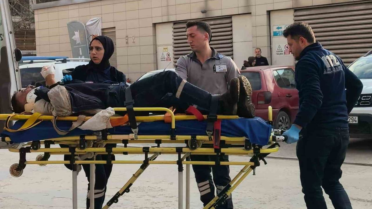 İnegöl'de Pres Makinesine Sıkışan Bakım Teknikeri Ağır Yaralandı