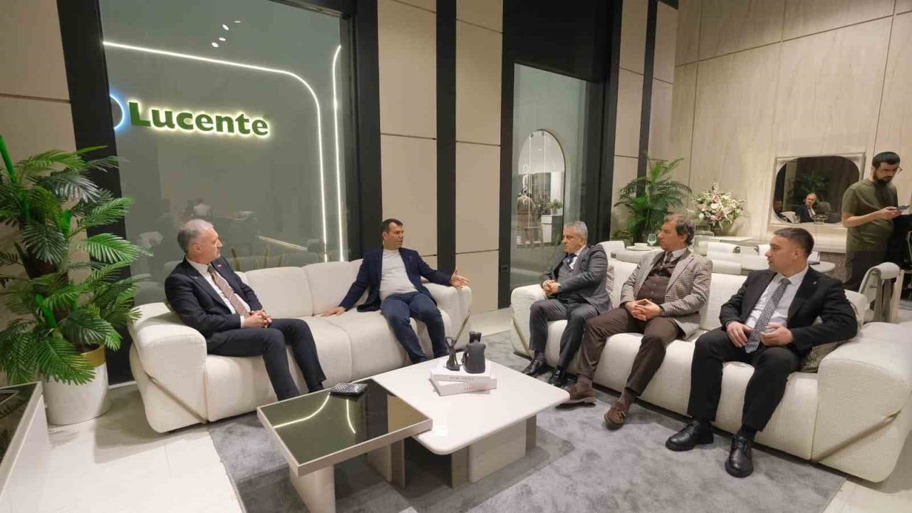 İnegöl Protokolünden İstanbul Mobilya Fuarı'na Tam Destek