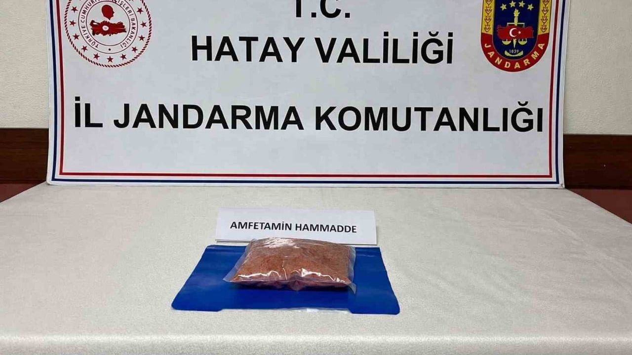 İskenderun'da Jandarmadan 500 gram sentetik kannabinoid operasyonu
