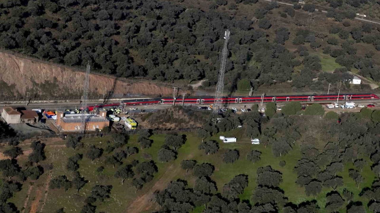 İspanya'da Hızlı Tren Çarpışması: 41 Ölü