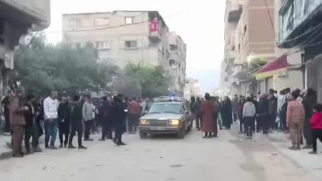 İsrail'den Al-Maghazi'ye İHA Saldırısı: 2 Sivil Hayatını Kaybetti