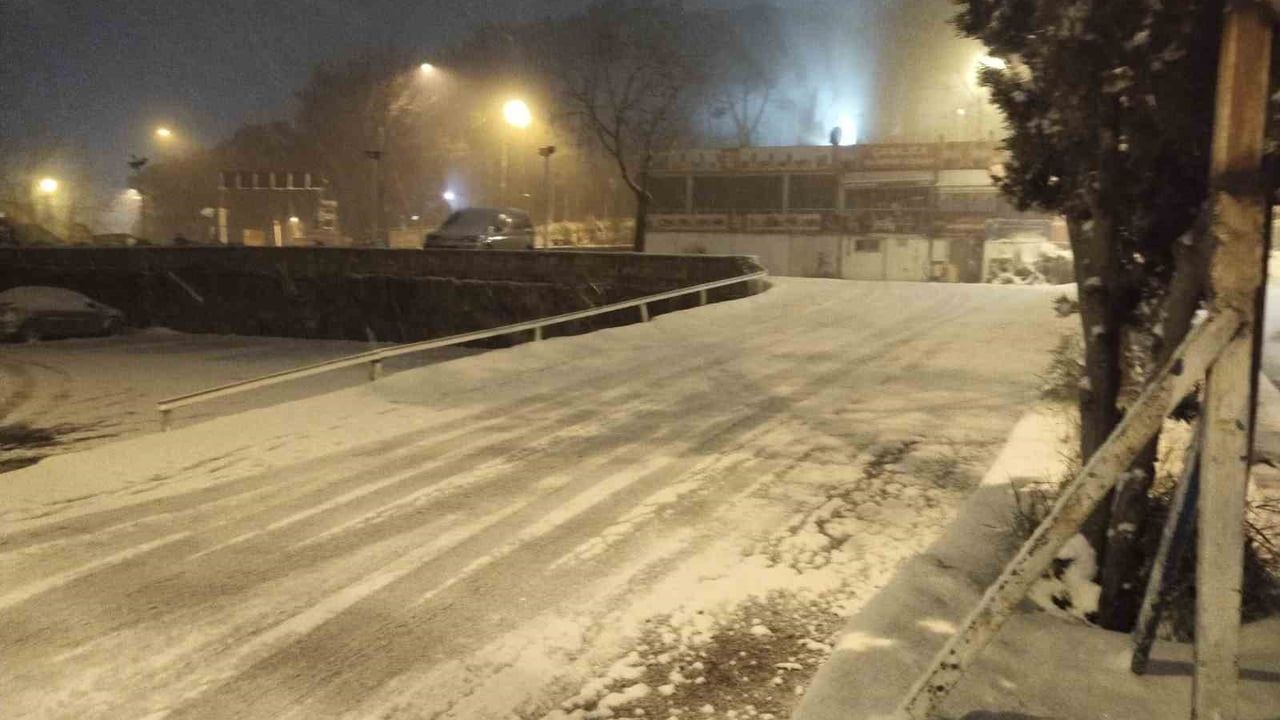 İstanbul Anadolu Yakası’nda Kar Etkisini Artırdı