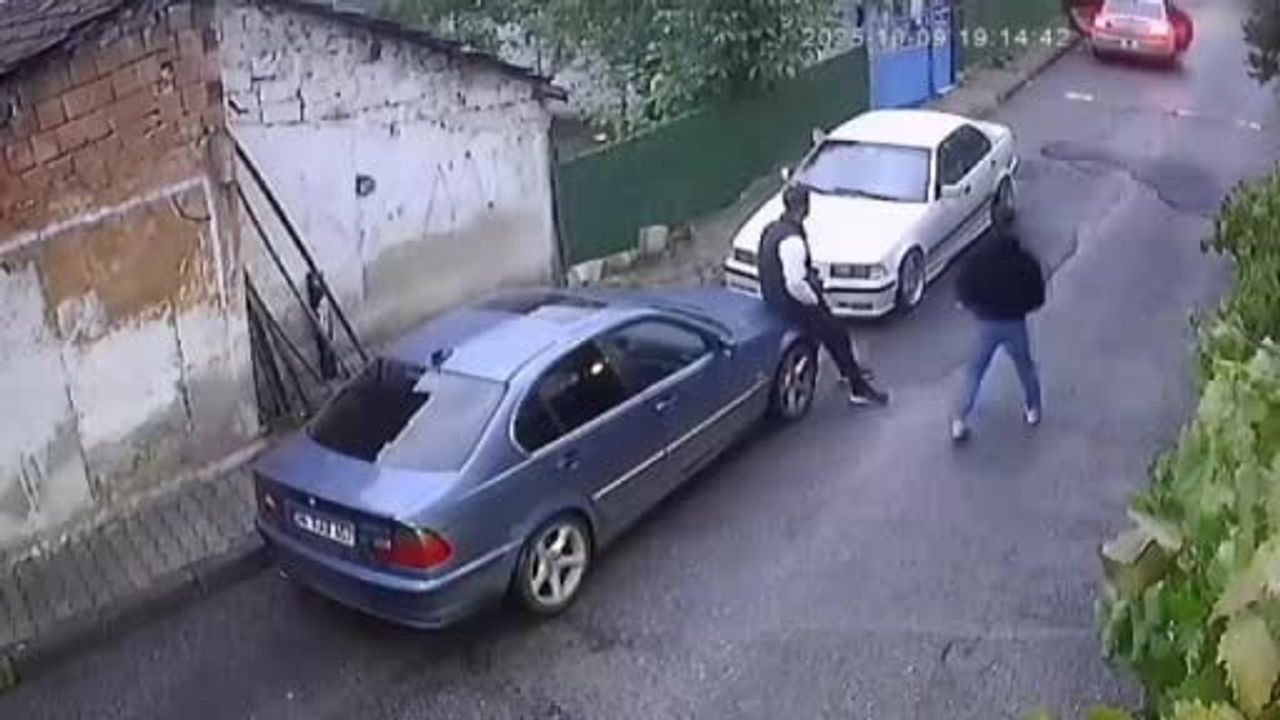 İstanbul'da Operasyon: Kasten Öldürme ve Diğer Suçlardan Aranan 2 Kişi Yakalandı