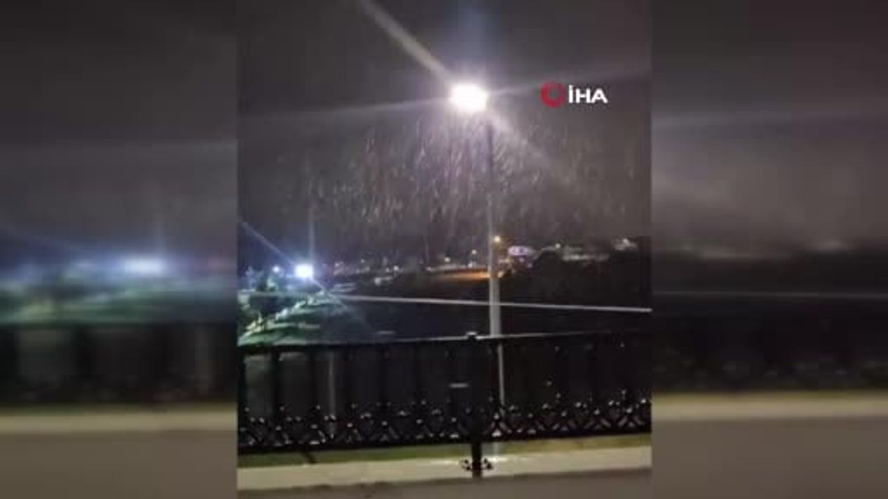 İstanbul'da Silivri ve Çatalca'da Kar Yağışı Başladı
