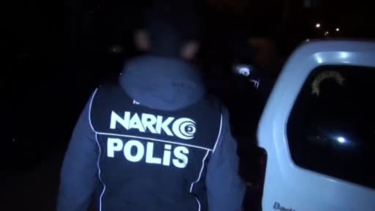 İstanbul'da Uyuşturucu Operasyonu: 517 kilo 800 gram ve 1 milyon 250 bin hap, 2 gözaltı