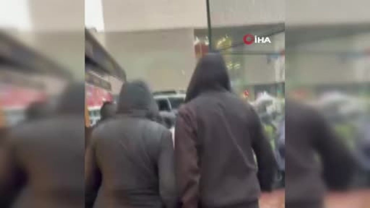 İstanbul'da Uyuşturucu ve Silahla Tehdit Suçlarından Aranan Firari Beyoğlu'da Yakalandı