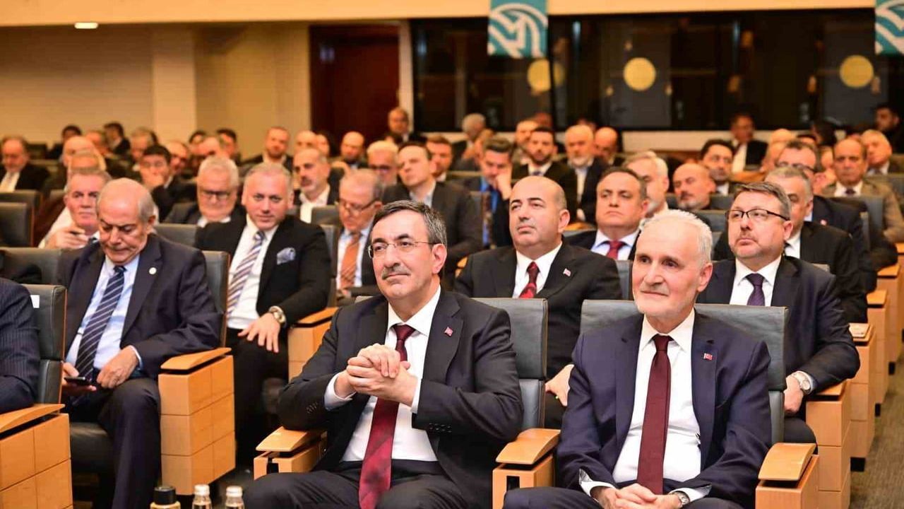 İTO Başkanı Avdagiç, İş Dünyasının 2026 Beklentilerini Yılmaz’a Aktardı