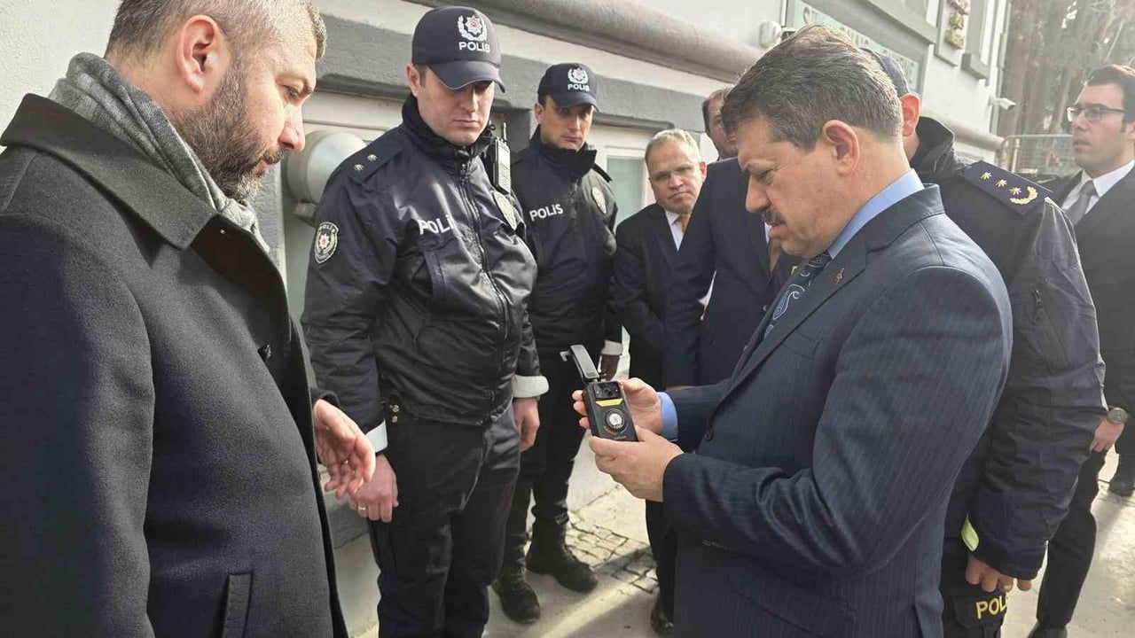 İzmir Cumhuriyet Başsavcısı Ali Yeldan'dan Polis Merkezlerine Ziyaret