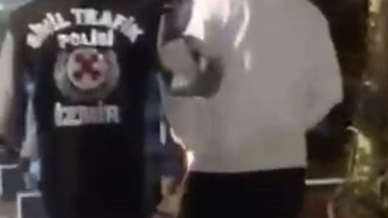 İzmir’de orta refüjden karşı yöne geçen sürücüye 11 bin 895 TL ceza, ehliyete 2 ay el konuldu