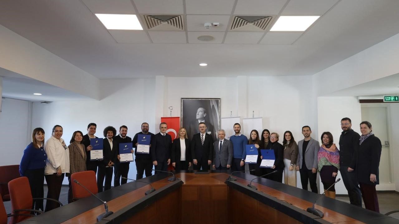 İzmir Ekonomi Üniversitesi'nde 5 Program MEDEK Akreditasyonu Aldı