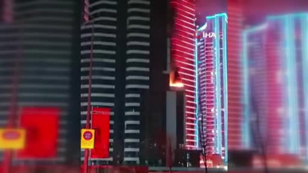 İzmir Konak'ta lüks yapıda yangın: İtfaiye hızlı müdahale etti